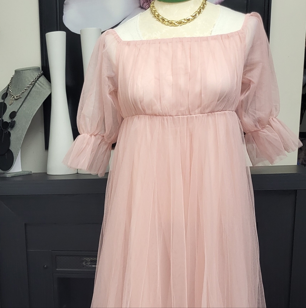 โค๏ธBrand - Ever Pretty Pink off the shoulder beautiful Dress